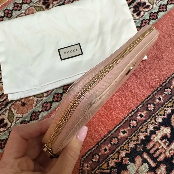 Gucci Marmont Zip Around Continental Wallet in light pink - Picture 8 of 12